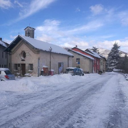 Calizzano Un Coccodrillo A Frassino B&B 외부 사진